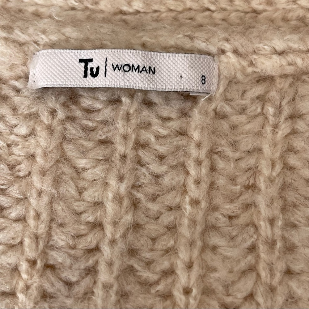 Y2K Grandma cable-knit buttoned cardigan Sweater - Picture 5 of 10